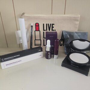 Younique Make Up Gift Bundle w/bag